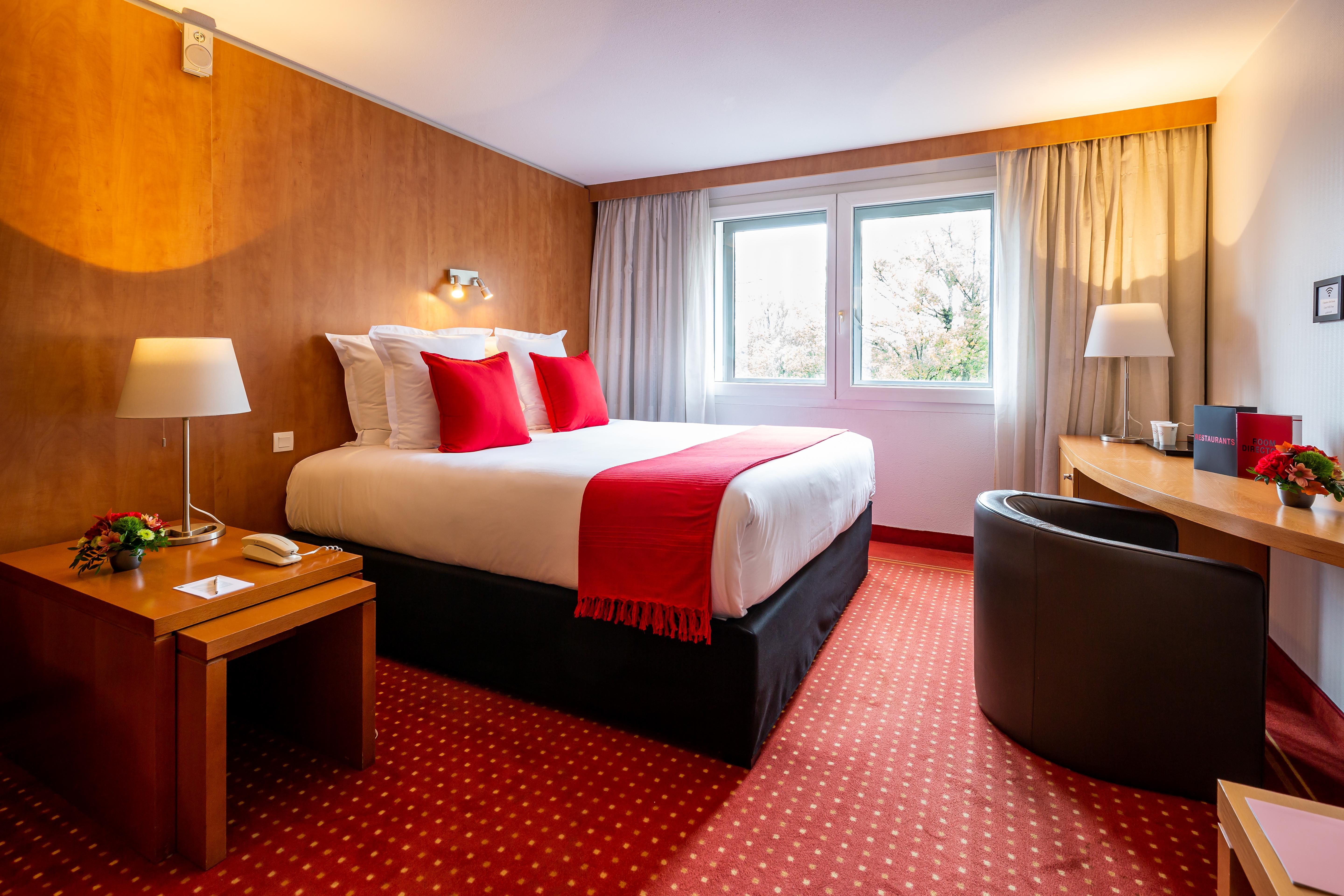 Le M & Spa Bordeaux Aeroport By Hotels & Preference Mérignac Exterior photo